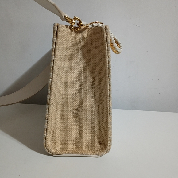AUTHENTIC GIVENCHY SMALL G-TOTE 4G MONOGRAM JUTE TOTE IN NATURAL - Picture 4 of 11